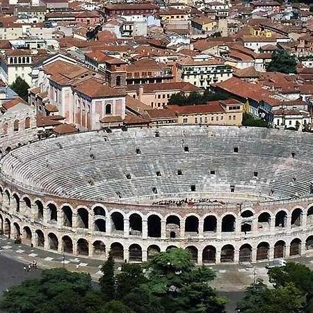 Апартаменты Alessietto Верона Экстерьер фото